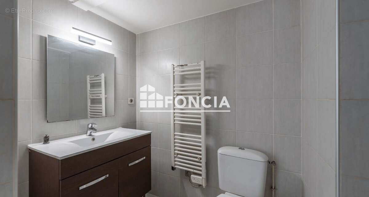 Appartement à AUBERVILLIERS