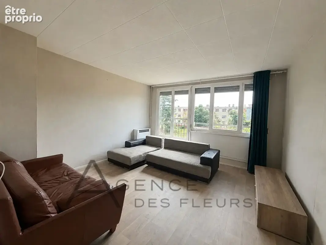 Photo Appartement à Saint-Aubin-Les-Elbeuf au prix de 67 000€