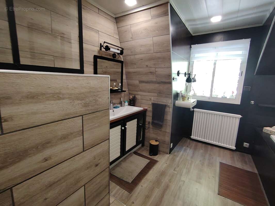 Maison à vendre 7 pièces CRAVANT (89) - photo 27