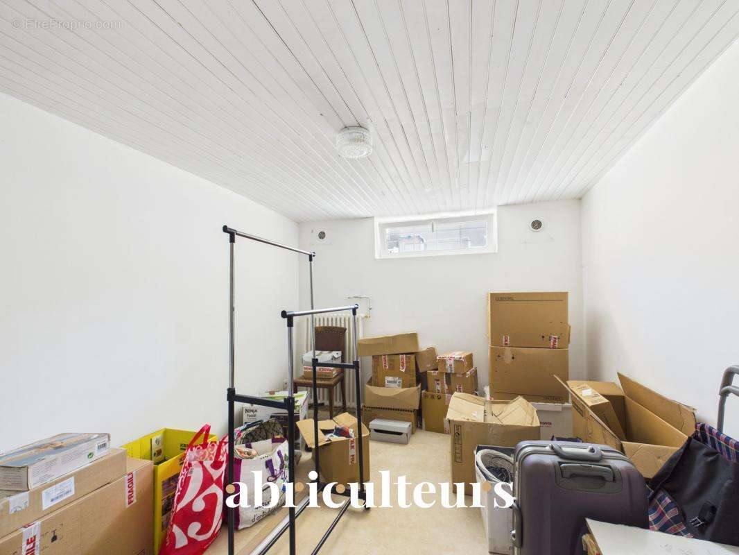 Maison de 6 pièces 140 m² en secteur résidentiel en vente à Argenteuil (95100) - photo 18
