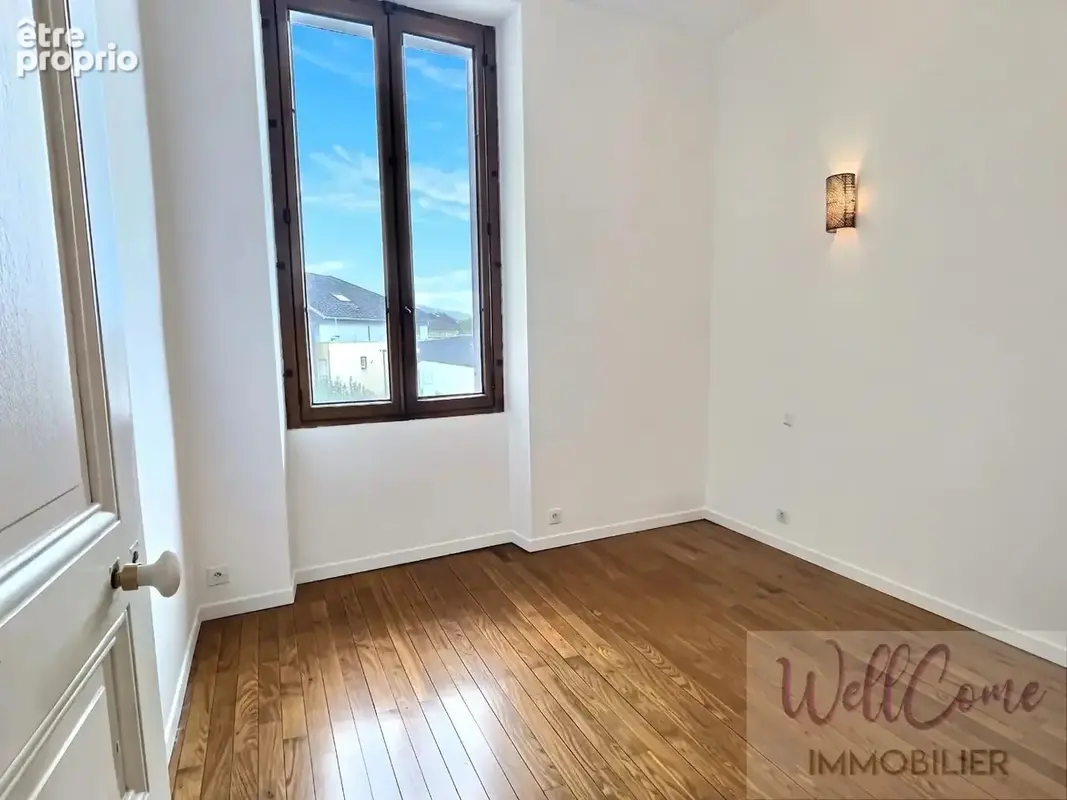 Appartement 61 m² plein de charme avec cave a deux pas des commerces - photo 5