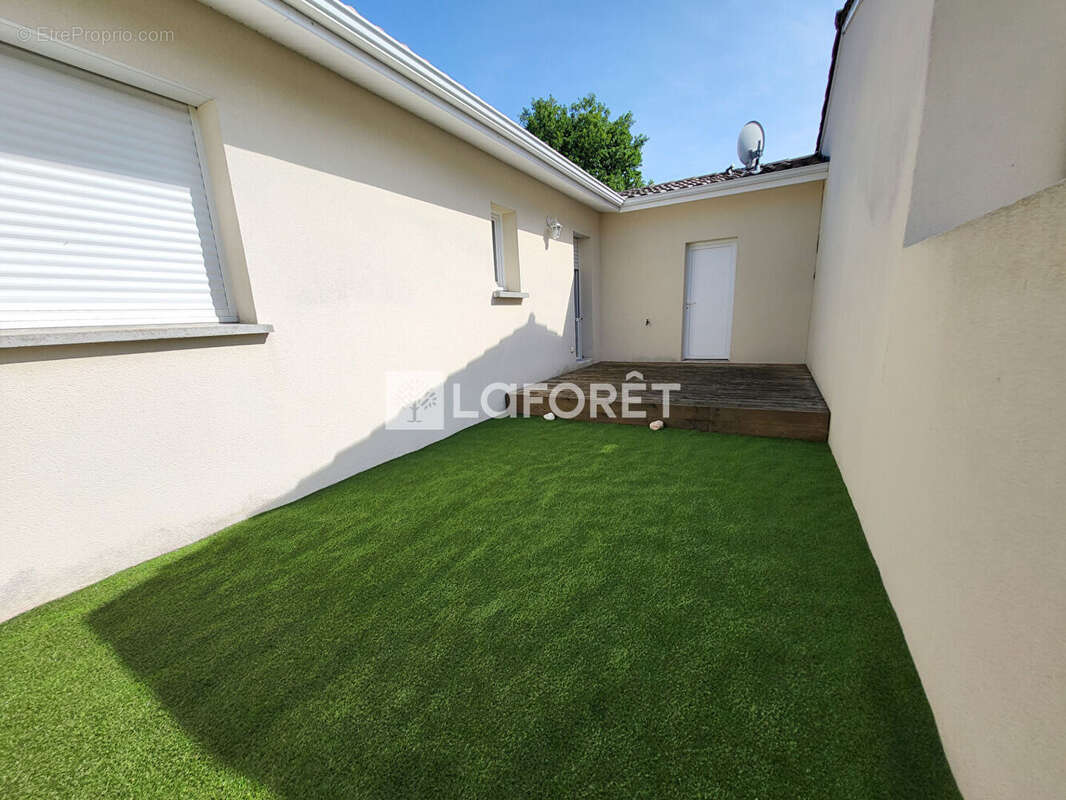 2 Maisons à Aureilhan 8 pièces 172 m2 - photo 7