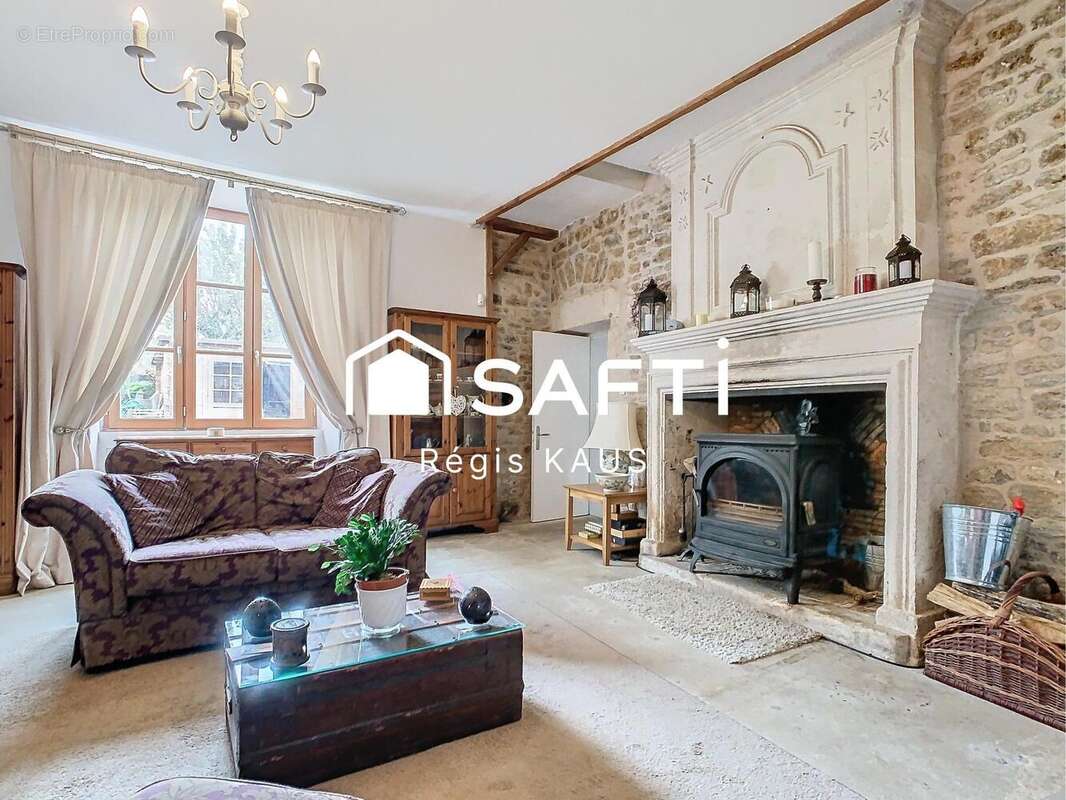 Photo 3 - Maison à LA CHAPELLE-THEMER