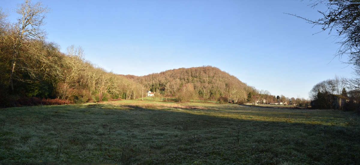 Terrain à ASSAT