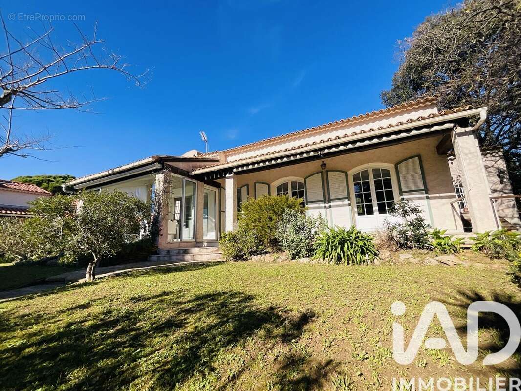 Photo 2 - Maison à SIX-FOURS-LES-PLAGES