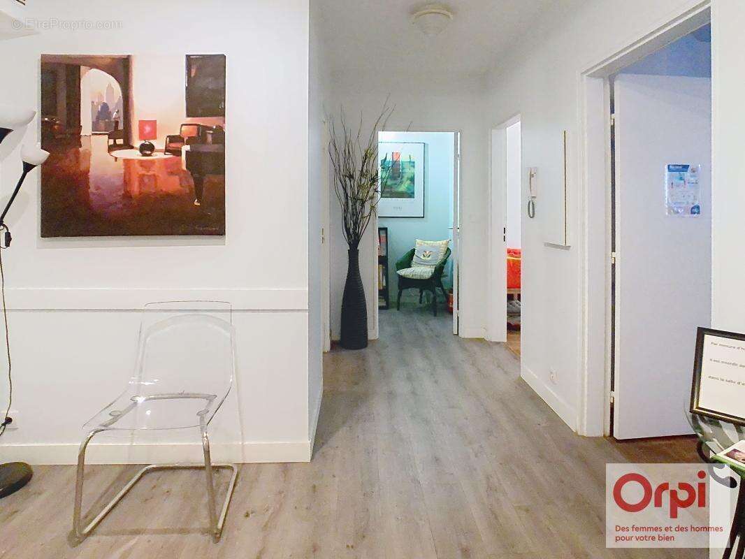 Commerce à ISSY-LES-MOULINEAUX