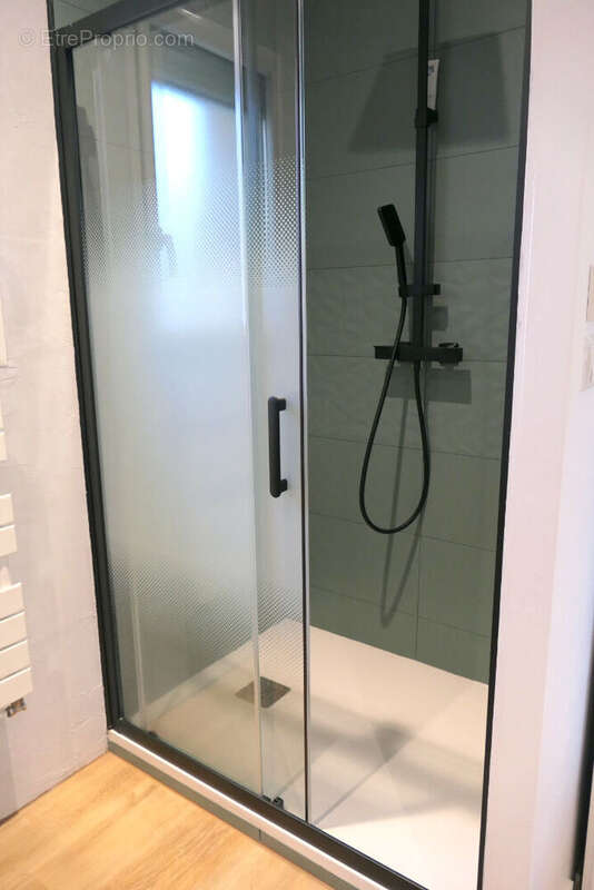 Propriété de 196 m2 - 4 Chambres - Piscine - Les Sorinieres - photo 9