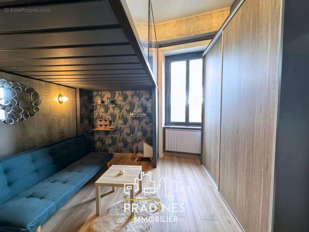 Appartement à VERNAISON