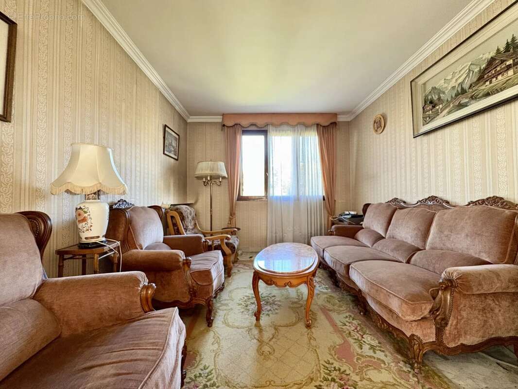 Maison à LE PLESSIS-TREVISE