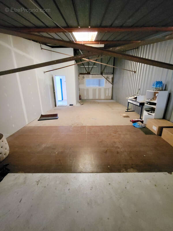 Local - 600 m2 - vincey - photo 7