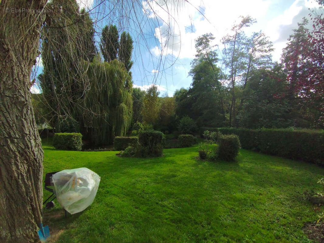 Maison à CLOYES-SUR-LE-LOIR