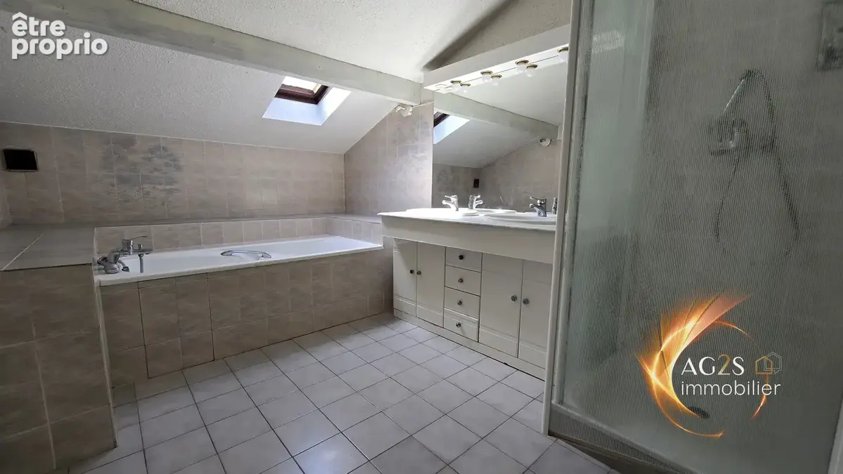  Appartement charmant en dernier étage - photo 8