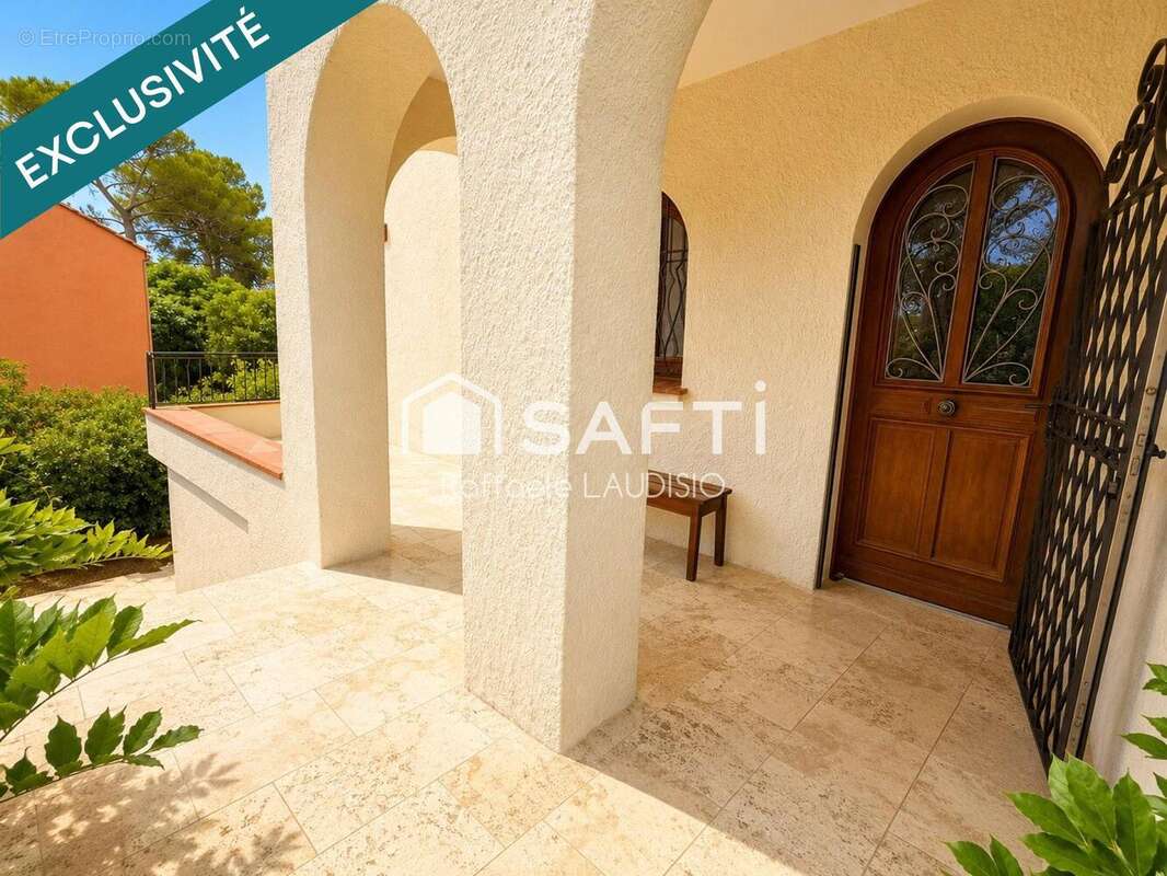 Photo 7 - Maison à SAINT-RAPHAEL