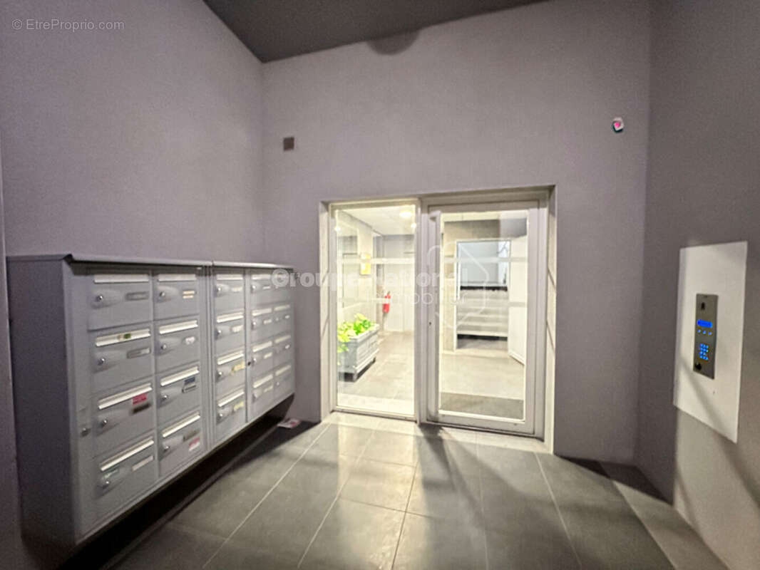 Appartement à ARAMON