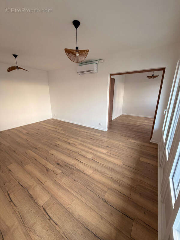 Appartement à GUILHERAND-GRANGES