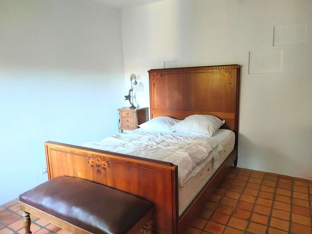 Maison à FERRIERE-LARCON