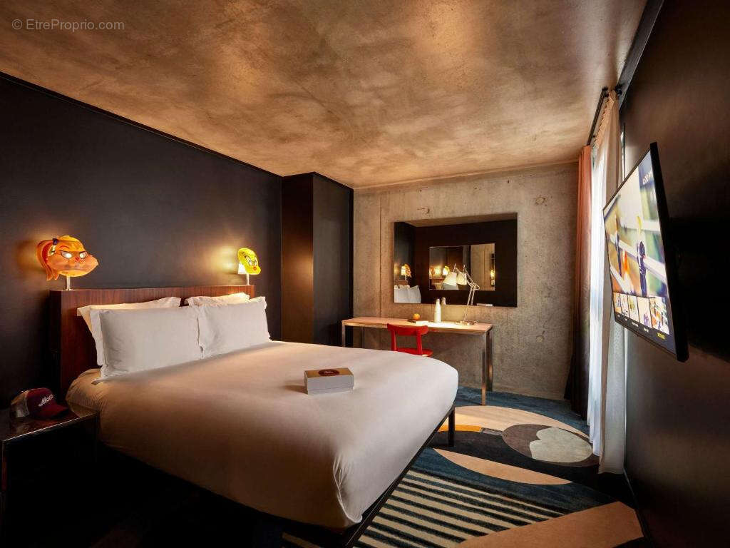 Appartement à PARIS-20E