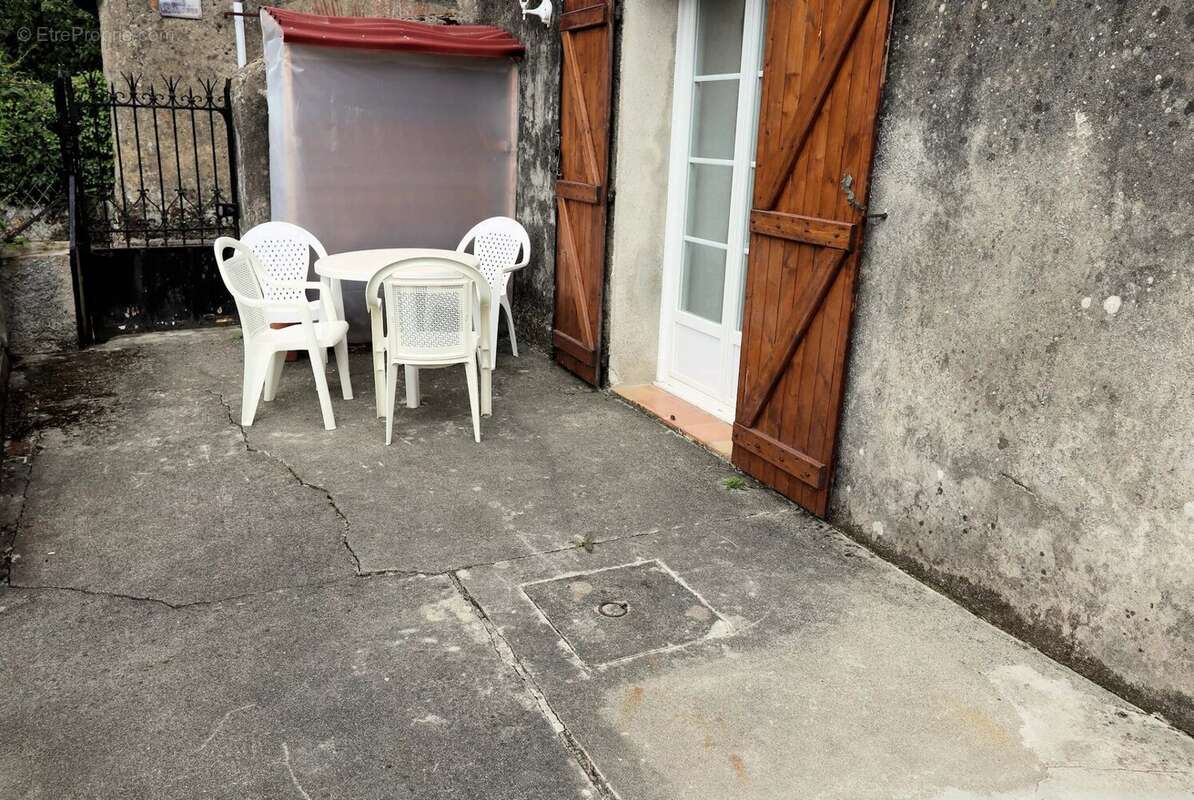 Maison 110 m² à Castelnau-Riviere-Basse  - photo 17