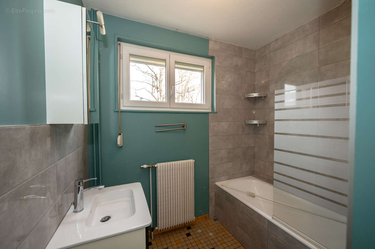 Maison à COURVIERES