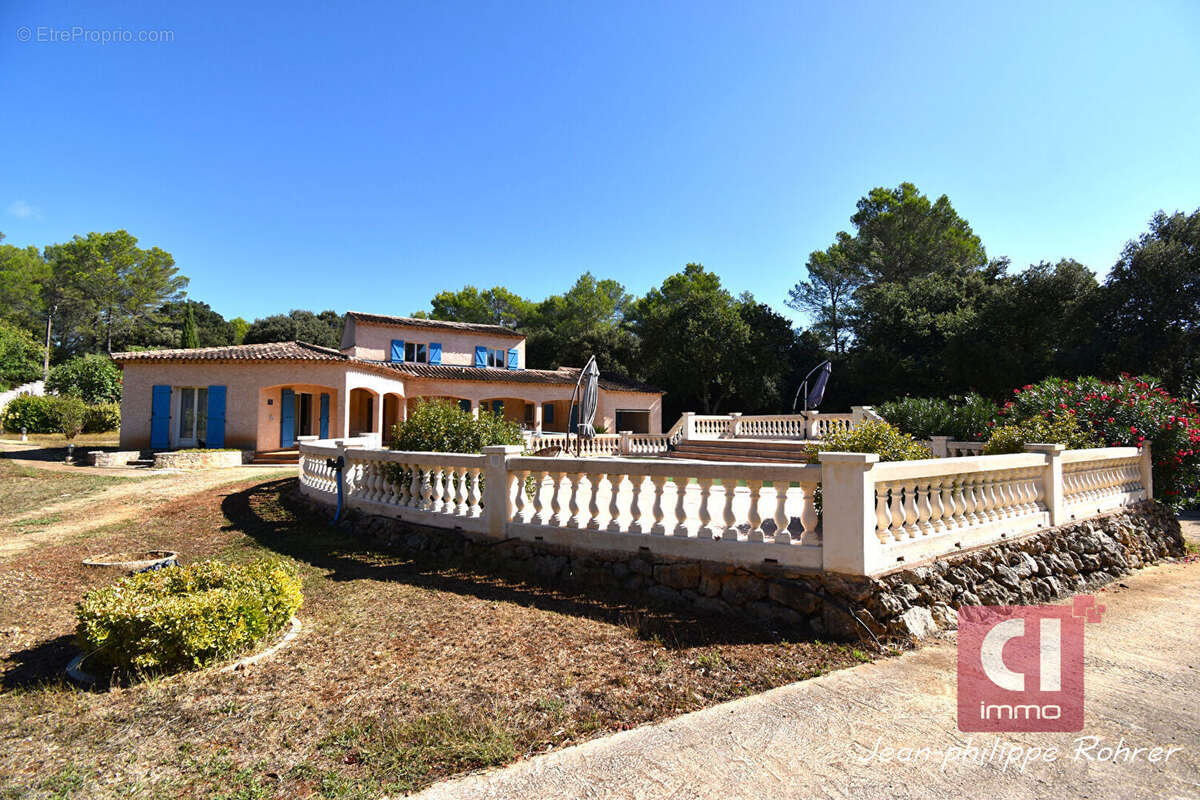 Maison à FLASSANS-SUR-ISSOLE