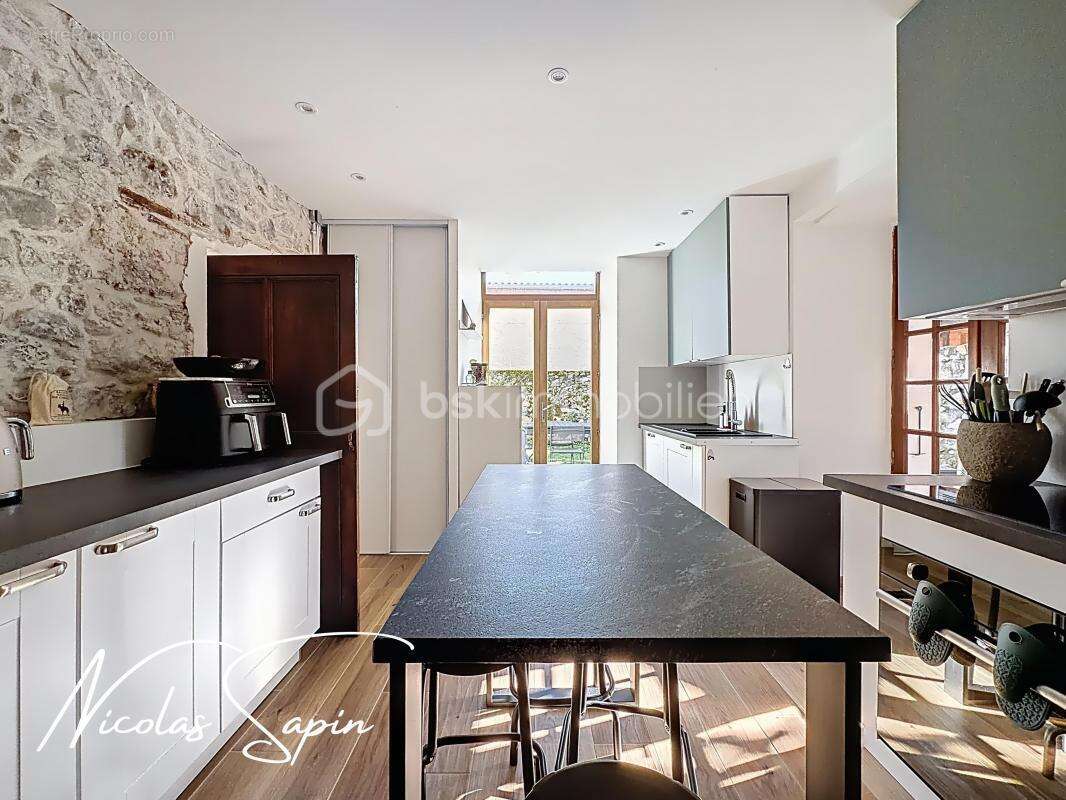 Appartement à VARCES-ALLIERES-ET-RISSET