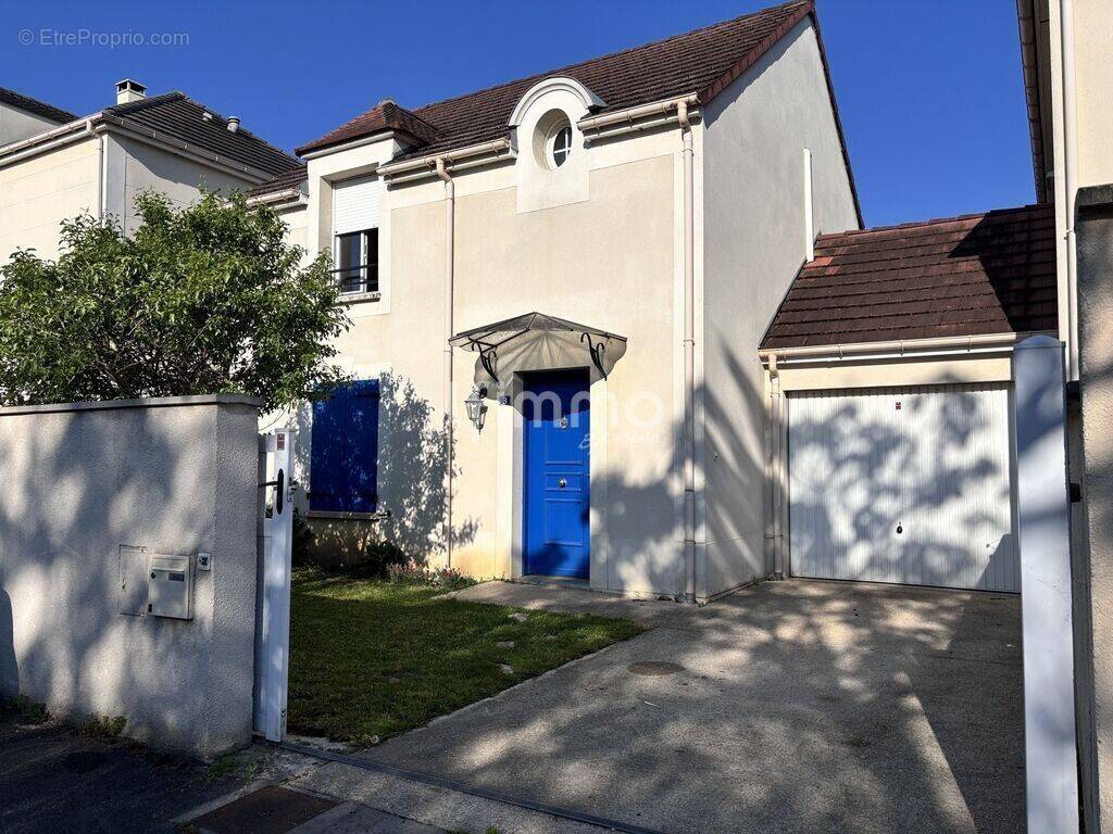 Maison à CHEVANNES