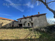 Maison à SAINT-PRIEST-LA-ROCHE