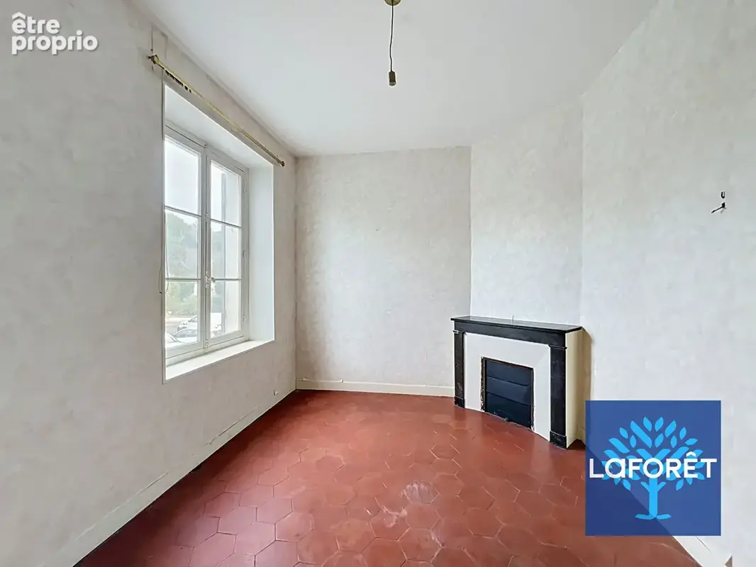 MAISON CERNY de 3 pièces, dépendance, garage, porche, cave voutée. - photo 12