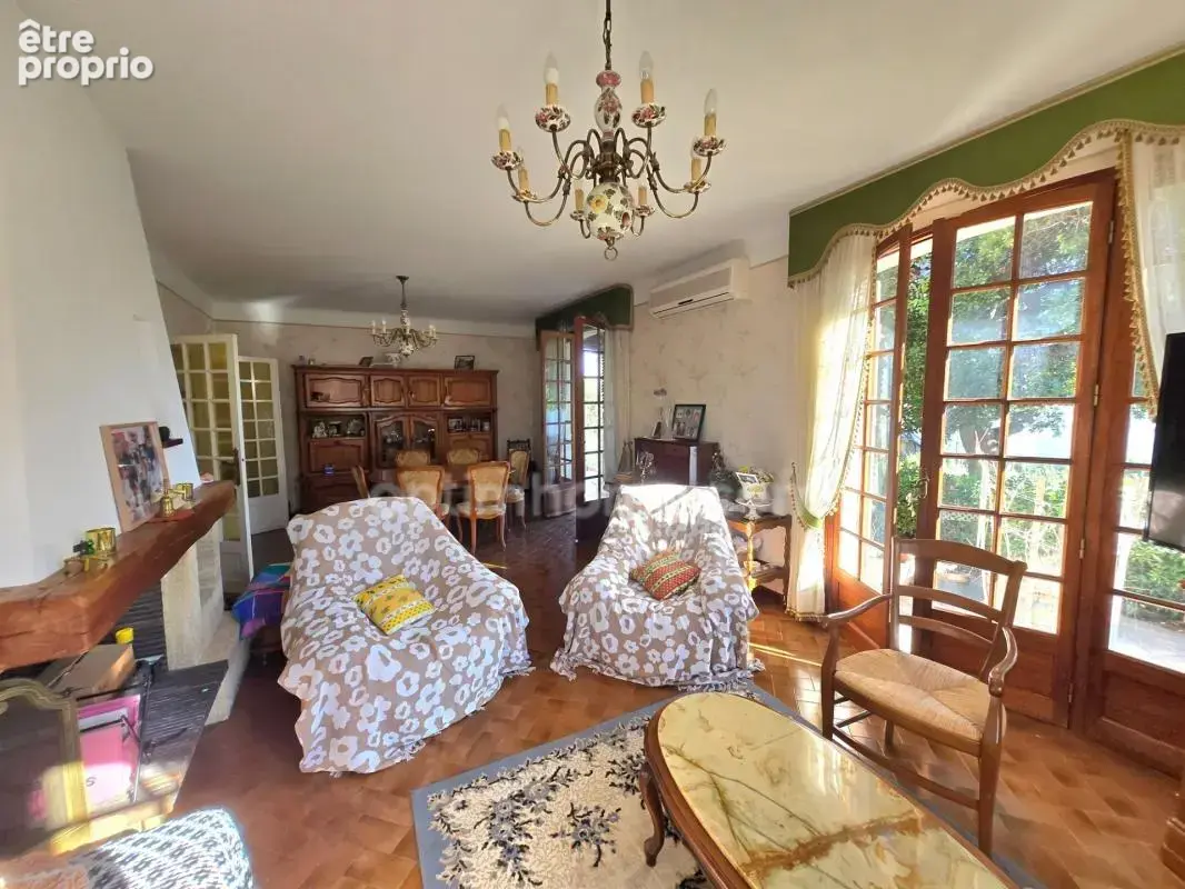 Martigues saint-jean – maison plain-pied 127,50 m² – terrain 1 170 m² – 3 chambres – garage – cave à vin - photo 2
