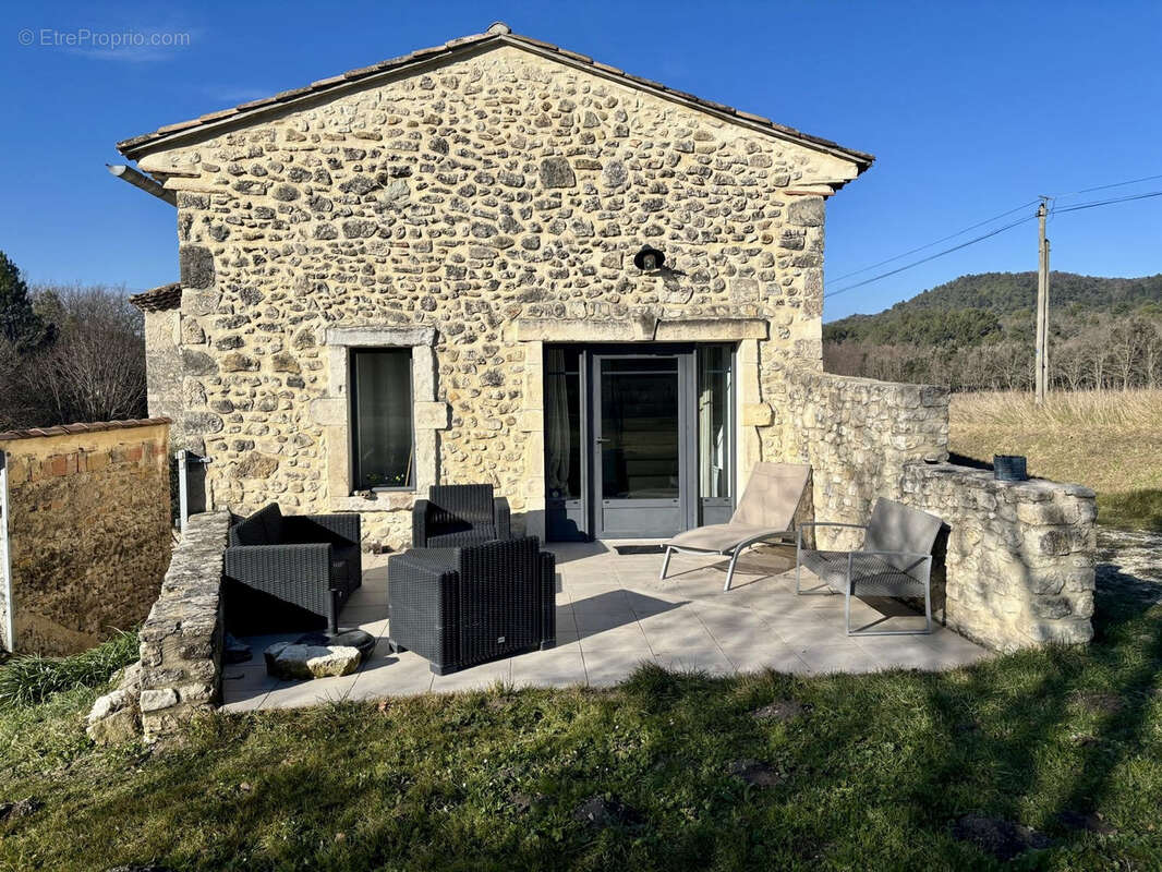Maison à ROCHEFORT-EN-VALDAINE