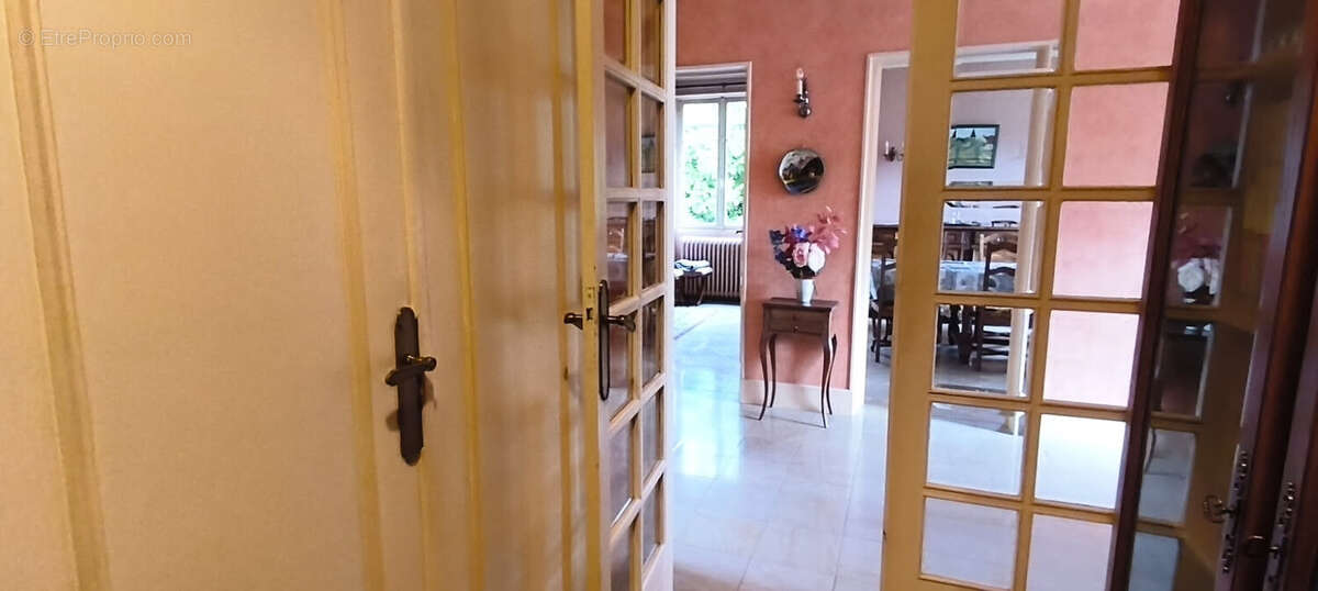 Maison à VERDUN-SUR-LE-DOUBS