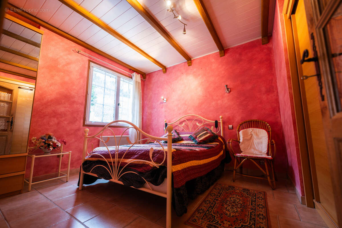 Maison à SAINT-MARCEL-D&#039;ARDECHE