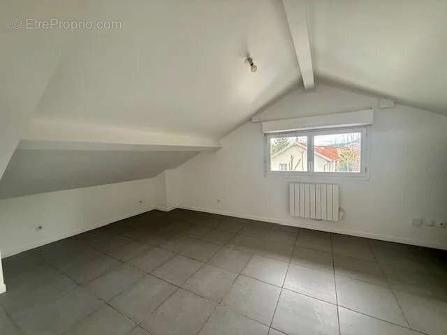 Appartement à EYBENS