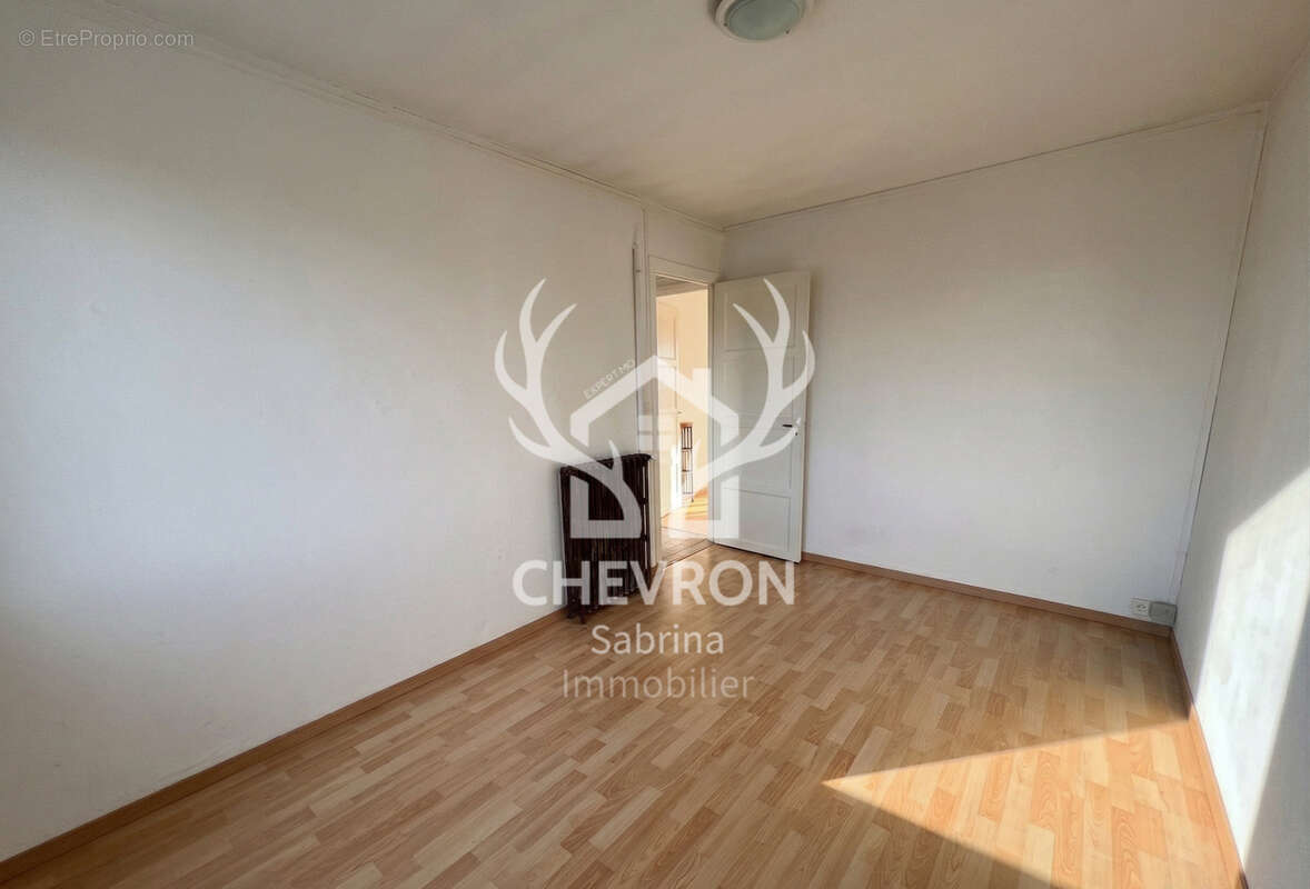 Appartement à CHARLEVILLE-MEZIERES