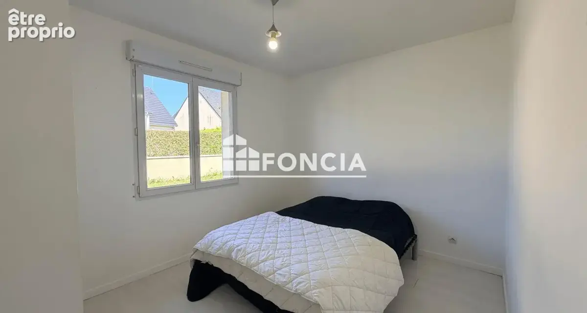 A vendre Maison de plain-pied 5 pièces, 122m²sur une parcelle de terrain de 497m².Sablé sur Sarthe - photo 9