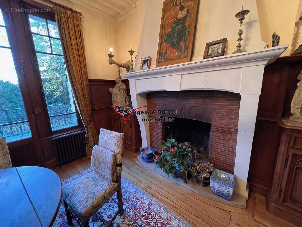 Maison 433 m² à Parmain  - photo 15