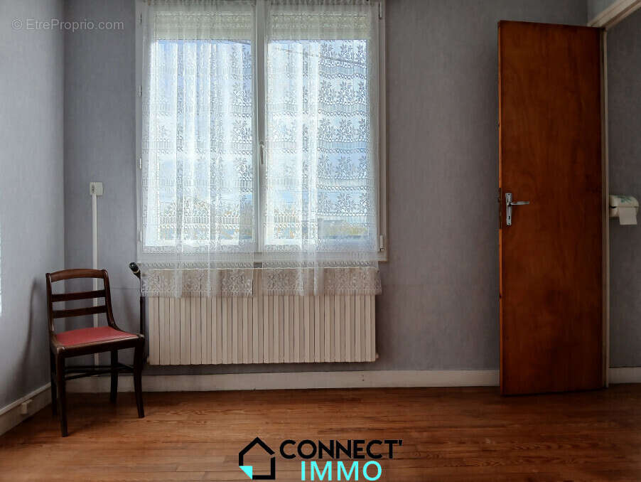 Maison à CARHAIX-PLOUGUER