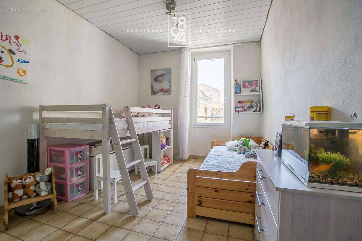 Maison à MARSEILLE-7E