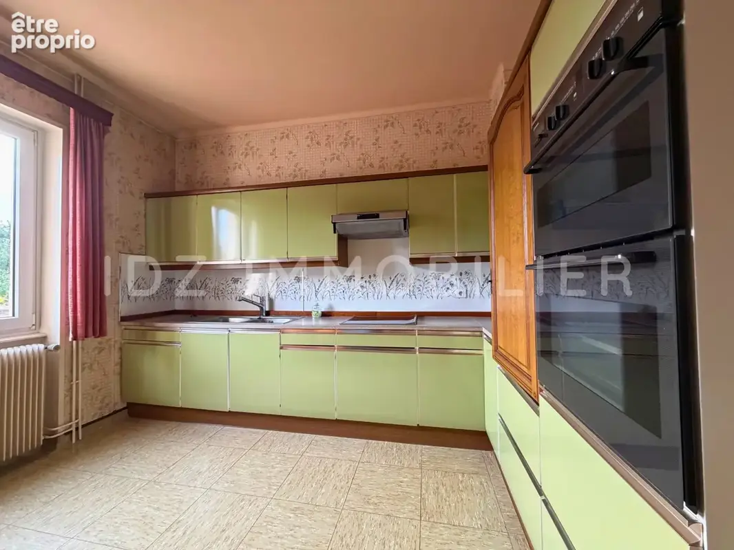 Maison 7 pièces 185 m² à vendre à Saint-Louis (68300) - photo 4