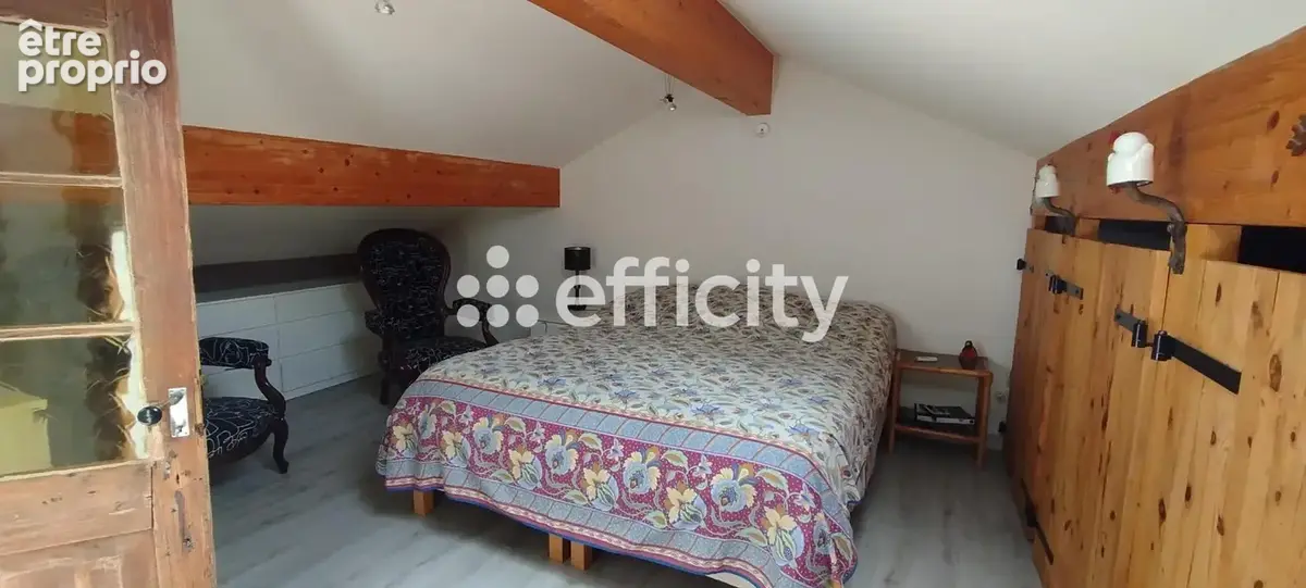 Maison 292 m² à Usson-En-Forez  - photo 23