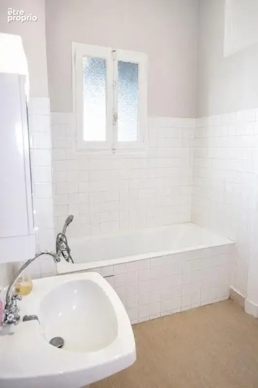 Appartement de caractère avec vue dégagée – Centre du Puy - photo 3