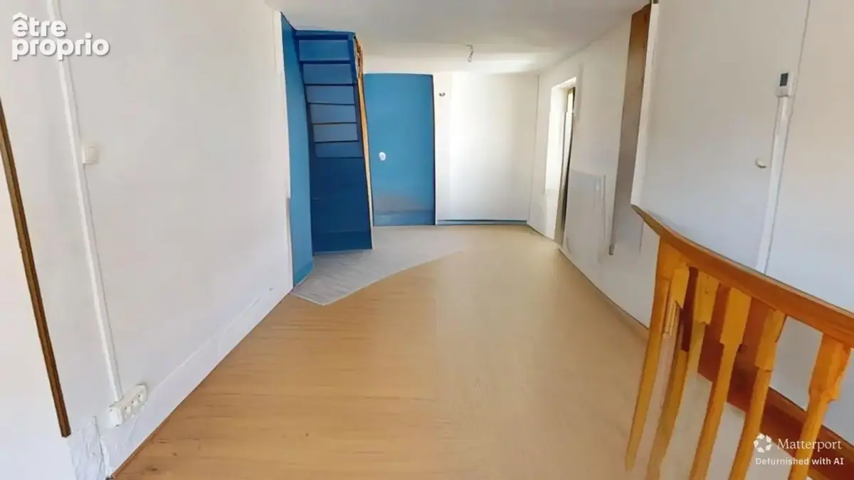 Ensemble de deux logements  SAINT MARTIN LA PLAINE (42) centre village - photo 8