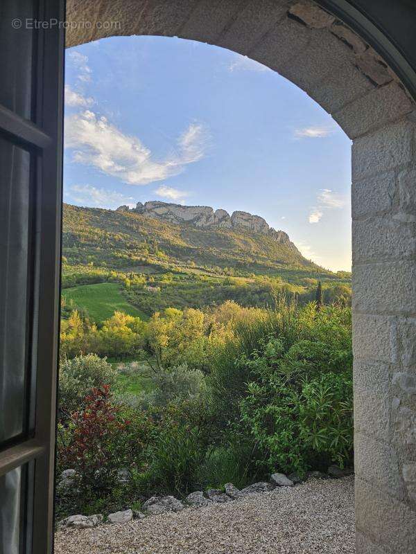 Maison à BUIS-LES-BARONNIES