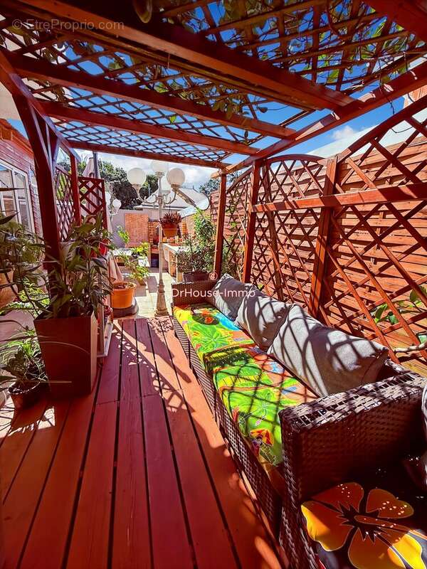 Maison à PETITE-ILE