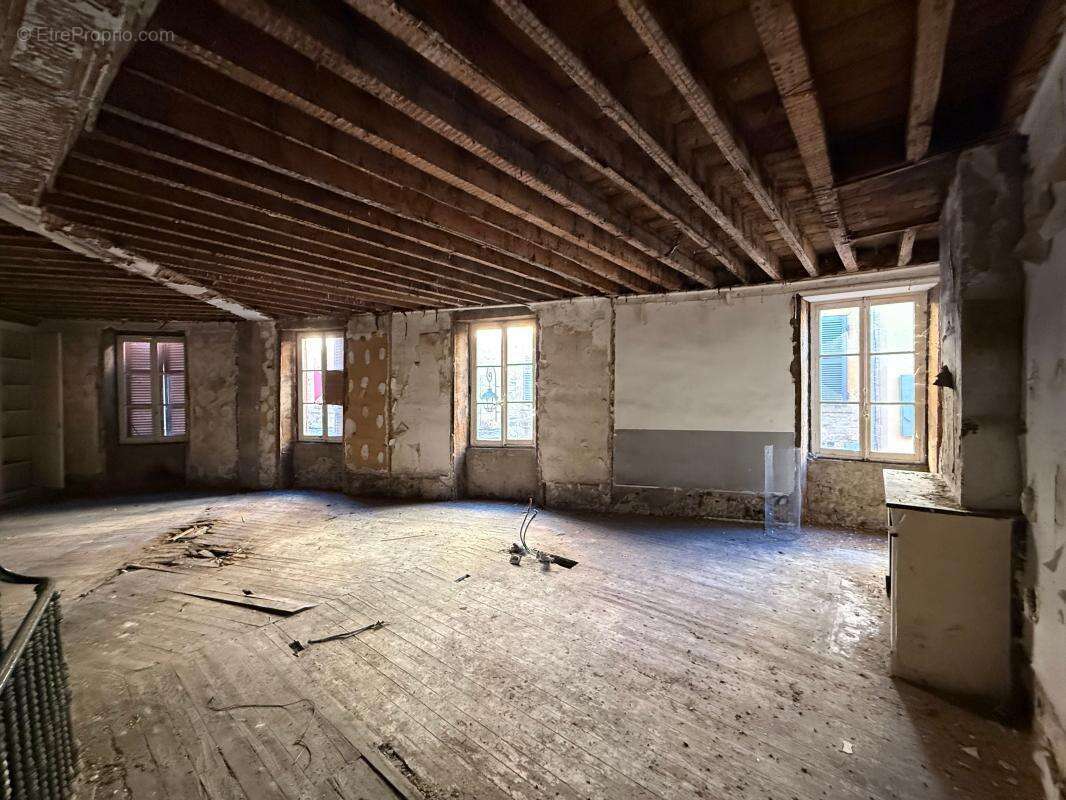 Appartement à L&#039;ARBRESLE