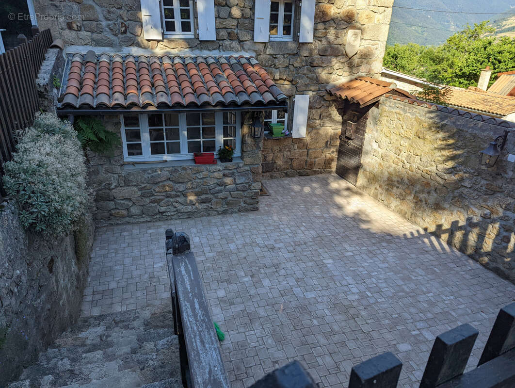 Maison à VOCANCE