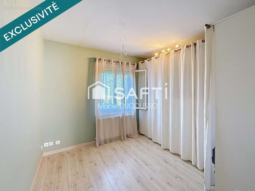 Photo 6 - Maison à MOULIETS-ET-VILLEMARTIN