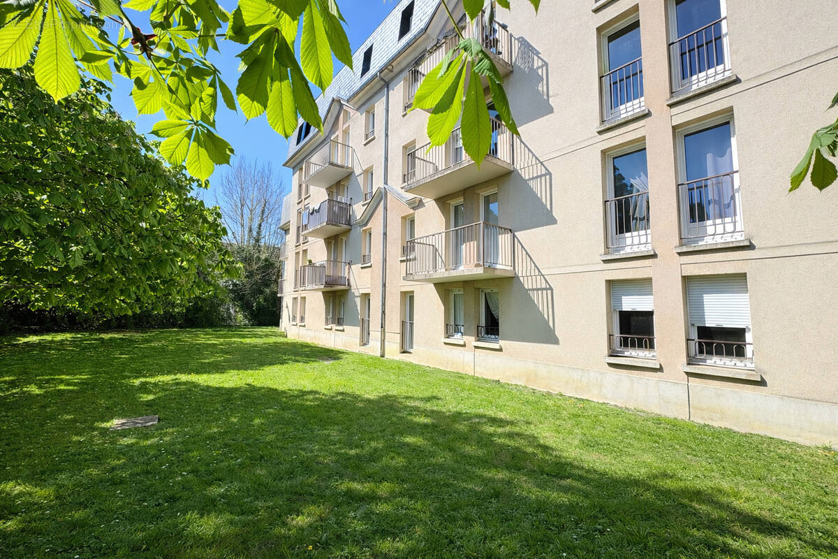 Appartement à PONT-SAINTE-MAXENCE