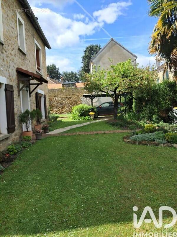 Photo 1 - Maison à CERGY
