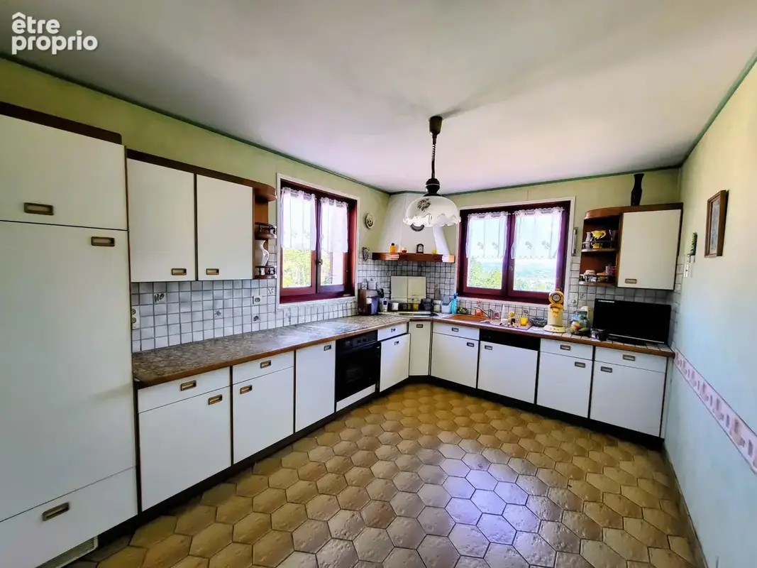POLIGNAC   Une maison où la vue devient un véritable art de vivre - photo 11